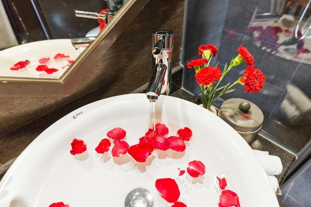 La Sante Hotel & Spa Ханой Экстерьер фото