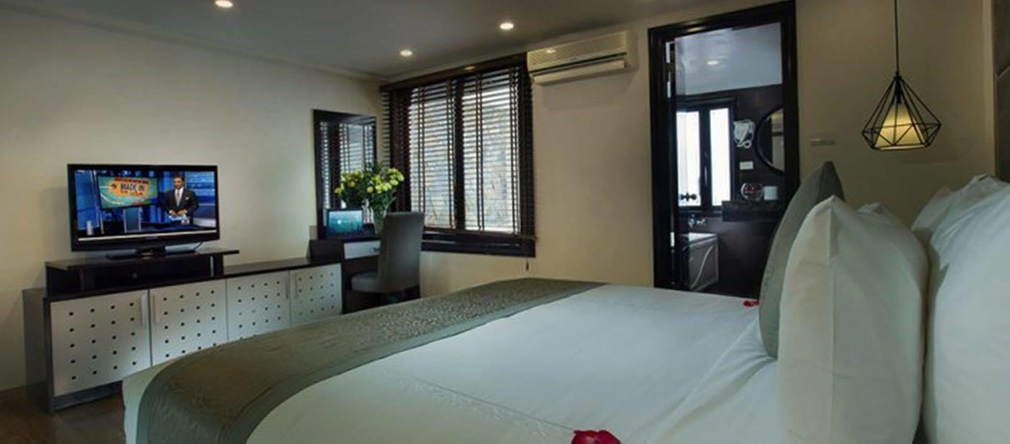 La Sante Hotel & Spa Ханой Экстерьер фото